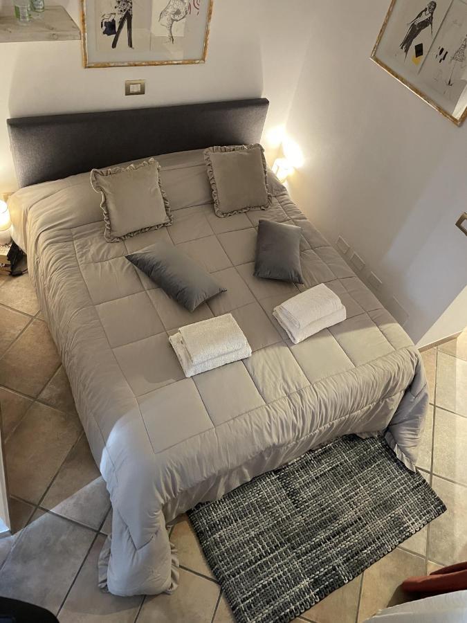 Epicuro guest house Somma Lombardo Extérieur photo